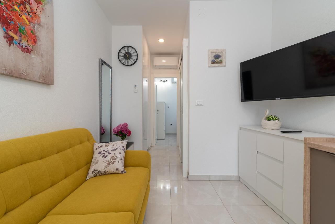 Apartment Leo Trogir Exteriér fotografie