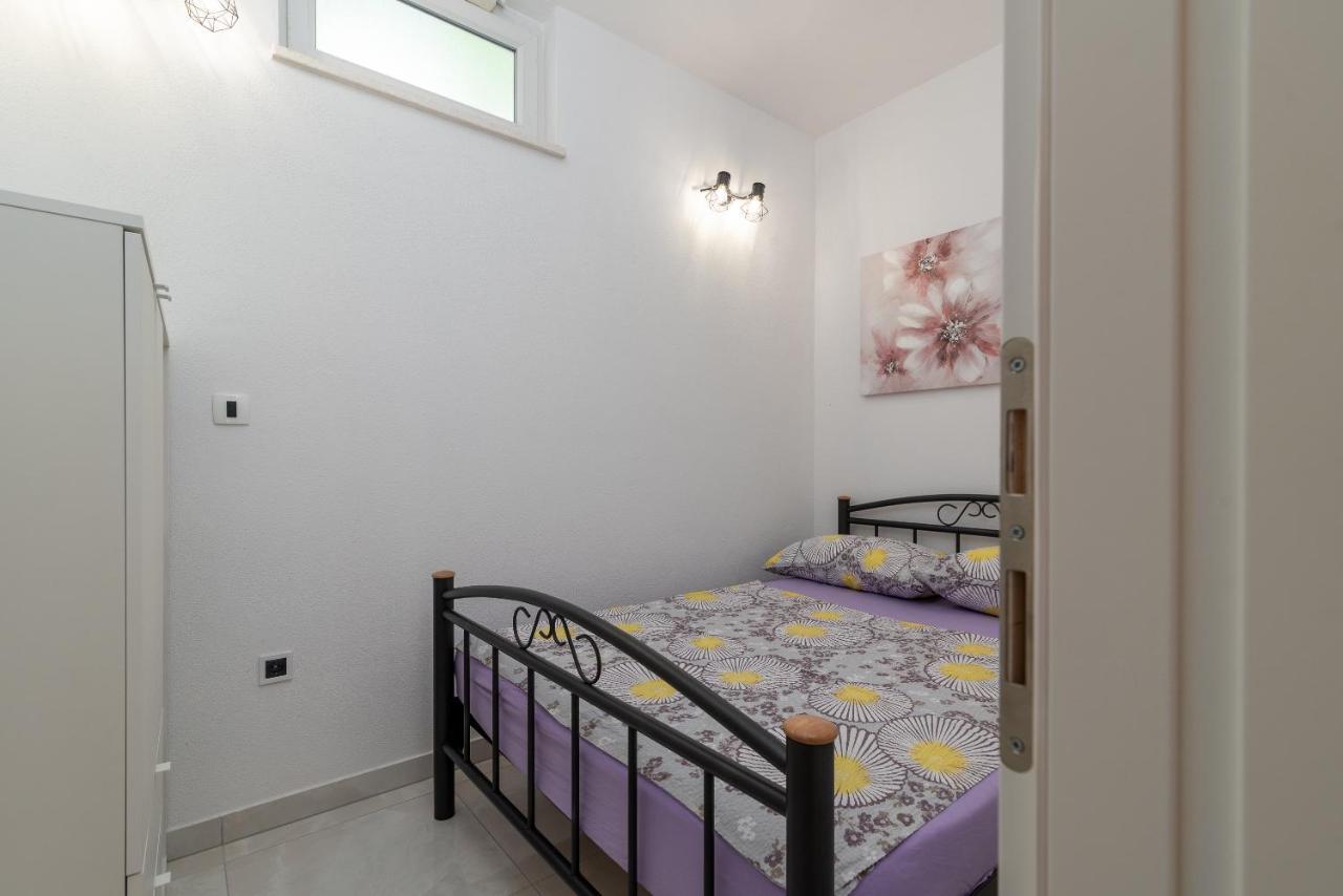 Apartment Leo Trogir Exteriér fotografie
